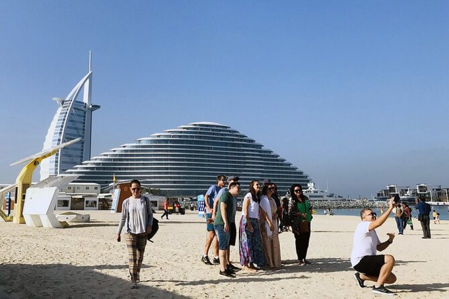 LiberiaFull Day Tour with Entry Ticket to Burj Khalifa at the Top
